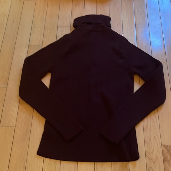 Polo Ralph Lauren petite size small turtleneck - Picture 3 of 3